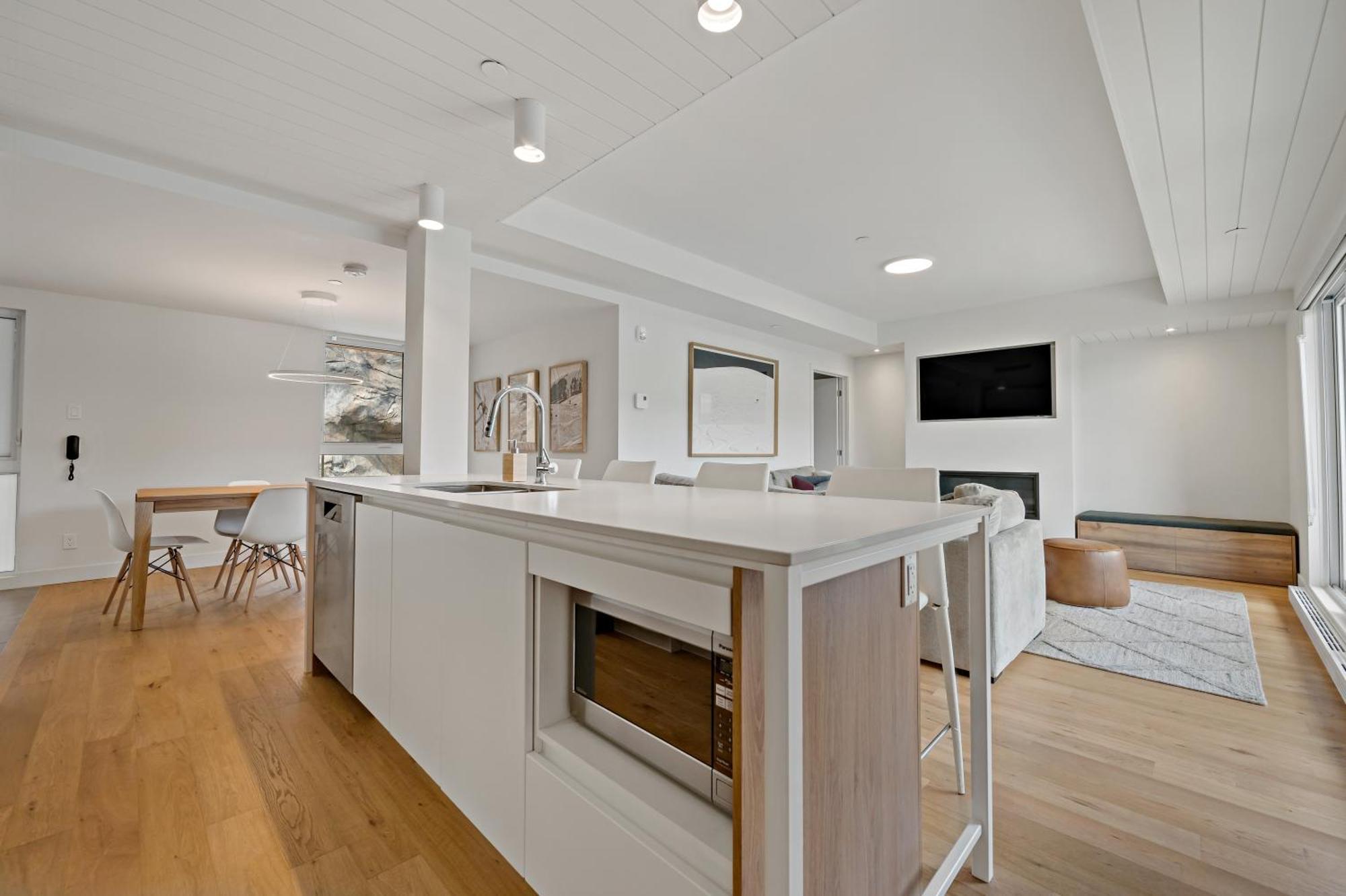 Lago By Tremblant Platinum มงต์-ทร็องบล็องต์ ห้อง รูปภาพ